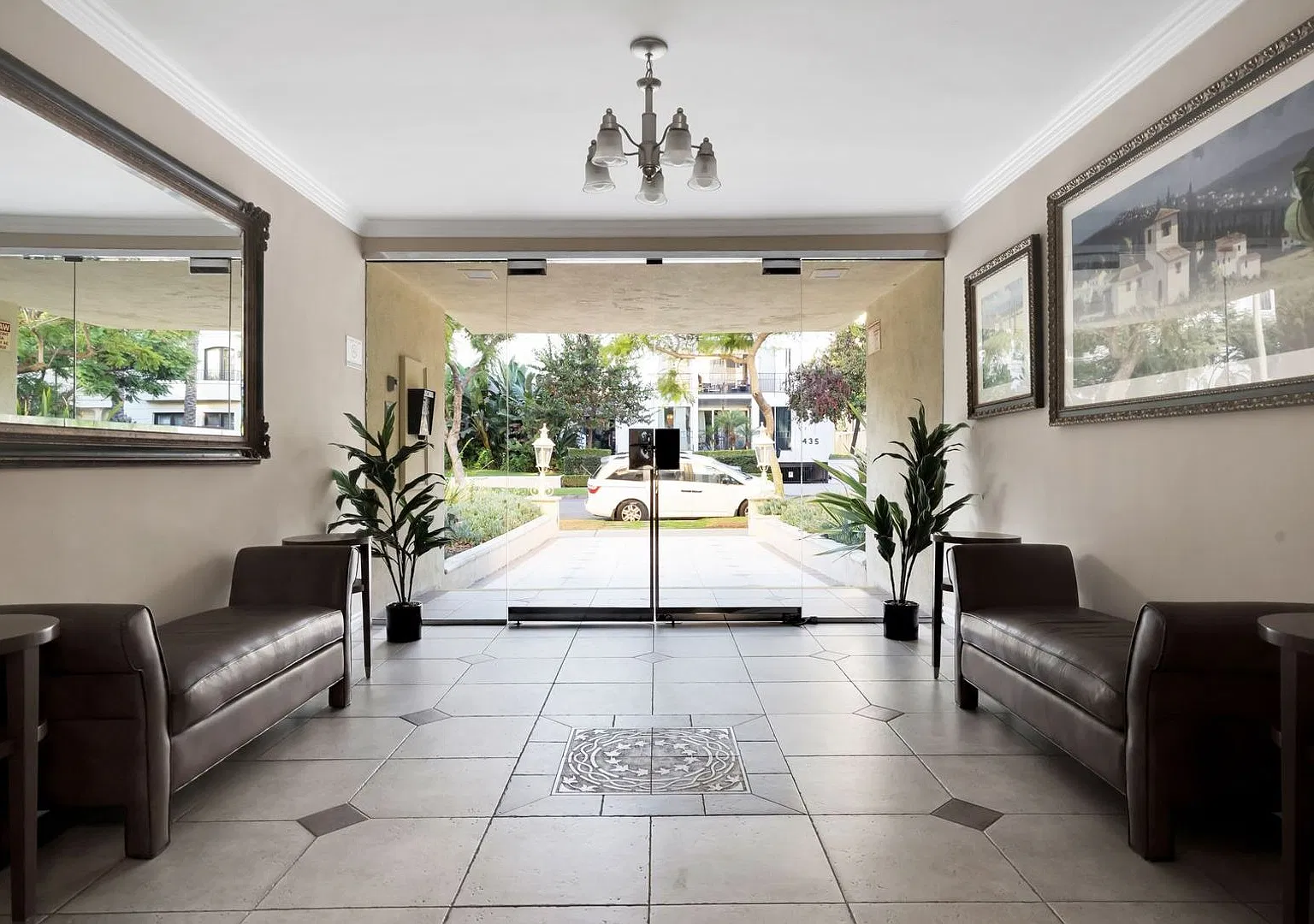 Palm Luxury Investments Llc. — Photo 1