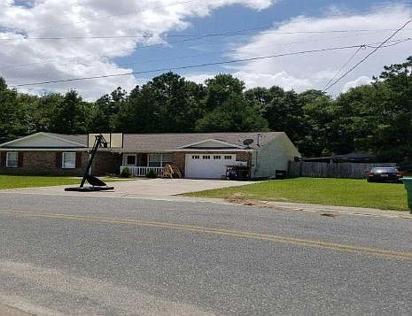 4th image of 866 Arlington Cir