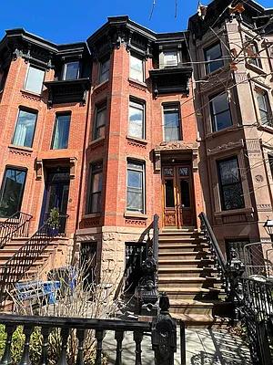 Rented by Compass | media 16