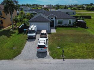 2750 NW 4th Ter, Cape Coral, FL 33993