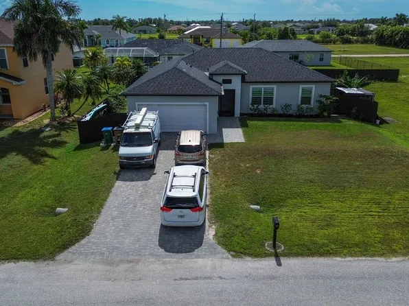 2750 NW 4th Ter, Cape Coral, FL 33993