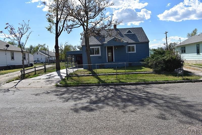 1st image of 716 Bradish Ave