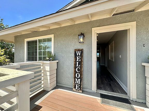 3rd image of 2112 La Siesta Way