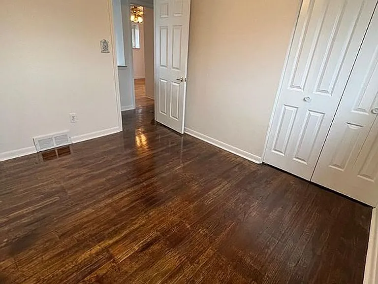 32049 Joy Rd — Photo 6