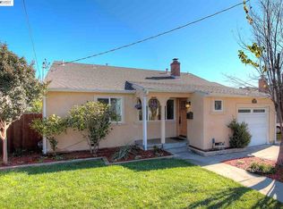 21266 Hobert St, Castro Valley, CA 94546