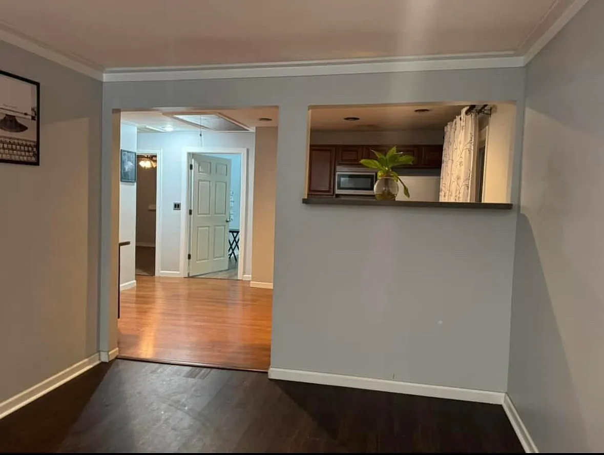 2 bed, 852 sqft, $1,400 — Photo 1