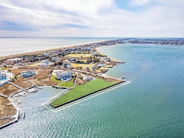 1 Waters Edge Dr — Photo 24