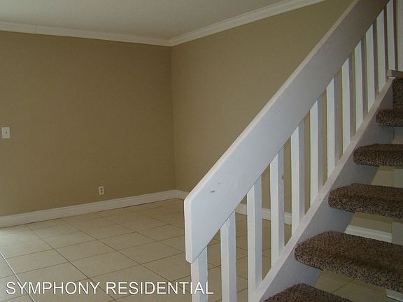 4th image of 11609 NW 25th St #3425513