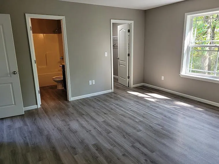 305 S Dogwood Ln — Photo 6