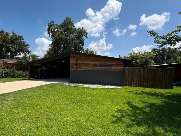 3609 Seguin Dr, Dallas, TX 75220