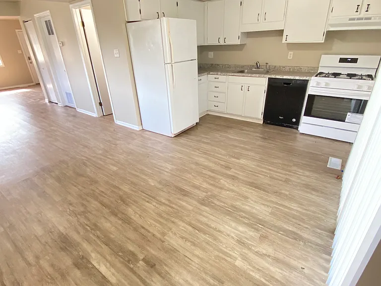 3601 Ash St #D — Photo 4