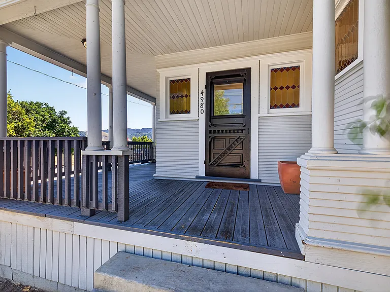4980 Dry Creek Rd — Photo 3