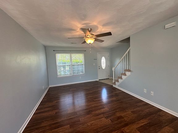 2nd image of 501 Hillshire Way