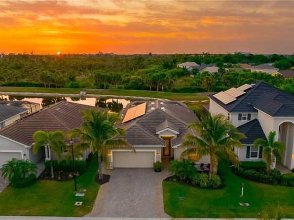 9777 Mirada Blvd, Fort Myers, FL 33908