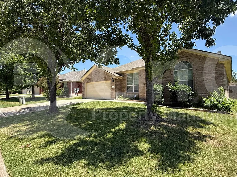 18805 Edinburgh Castle Rd — Photo 2