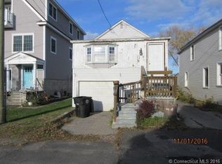 19 Blair St, Milford, CT 06460