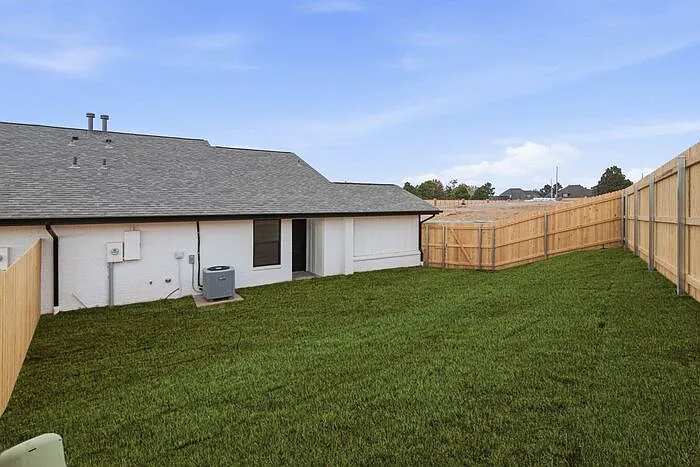3427 N Ironwood Ave — Photo 34
