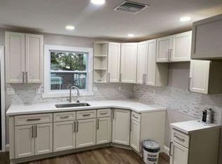 932 31st St, West Palm Beach, FL 33407