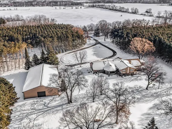 5895 5th Ave NE, Sauk Rapids, MN 56379