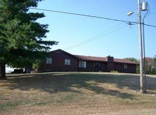 4025 W Rock Springs Rd, Decatur, IL 62522