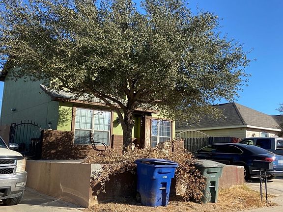4th image of 618 Susie Dr