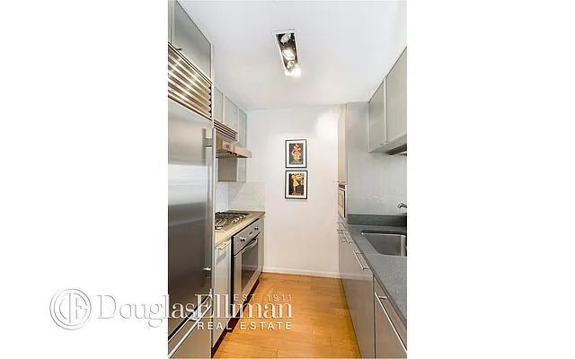 Rented by Douglas Elliman | media 18