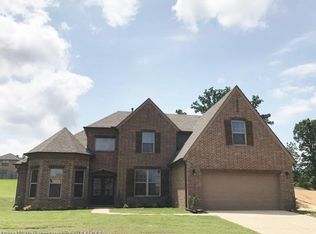 8645 Oak Grove Blvd, Olive Branch, MS 38654