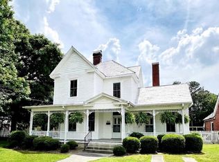 3813 W Wilson Street, Farmville, NC 27828