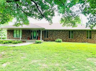 8201 SE 371st Hwy, Saint Joseph, MO 64507