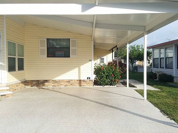 2nd image of 3164 Junction Cir