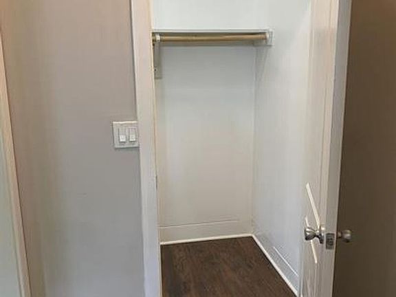 5th image of 1117 Plymouth Ave S #11513912
