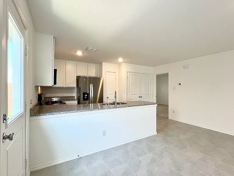 7212 Gray Wolf Ln — Photo 13
