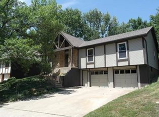12302 W 72nd Ter, Shawnee, KS 66216