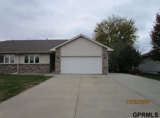 308 Adams St, Valley, NE 68064