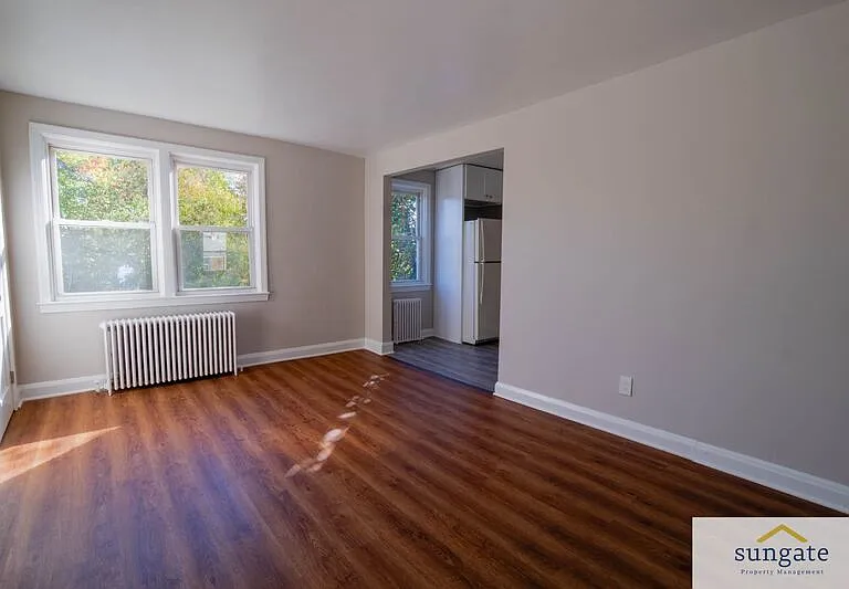 1410 Dartmouth Ave #2 — Photo 2
