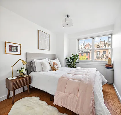 Sold by Compass | media 6