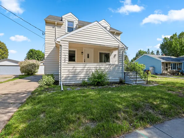 749 Appleton Rd, Menasha, WI 54952