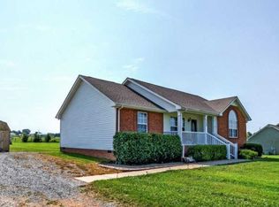 722 Lear Rd, Portland, TN 37148