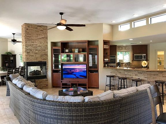 3rd image of 78710 Avenida Nuestra