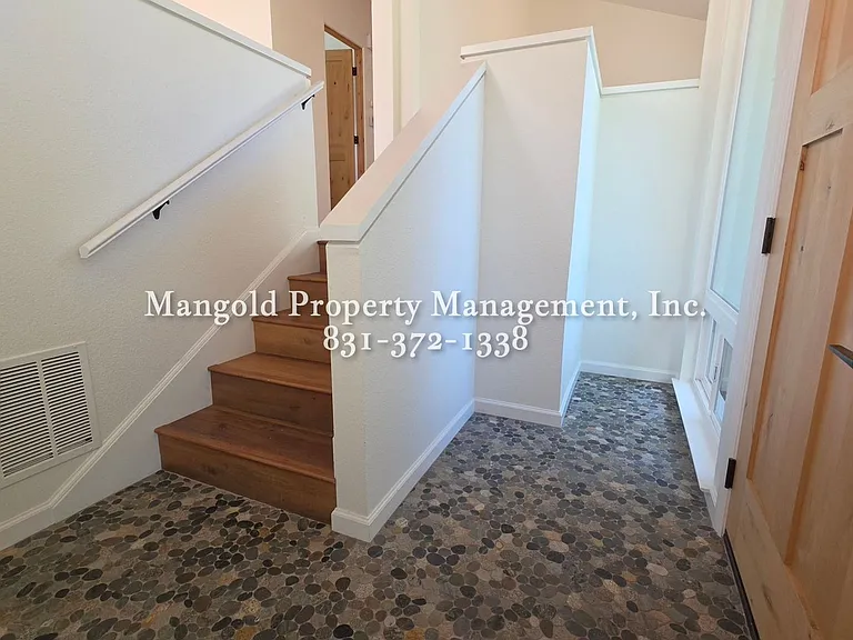 28 Castanada Pl — Photo 6