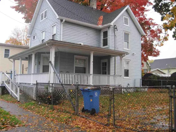 70 Van Buren St, Kingston, NY 12401