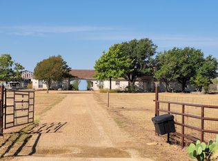 727 Richard Rd, Waxahachie, TX 75167