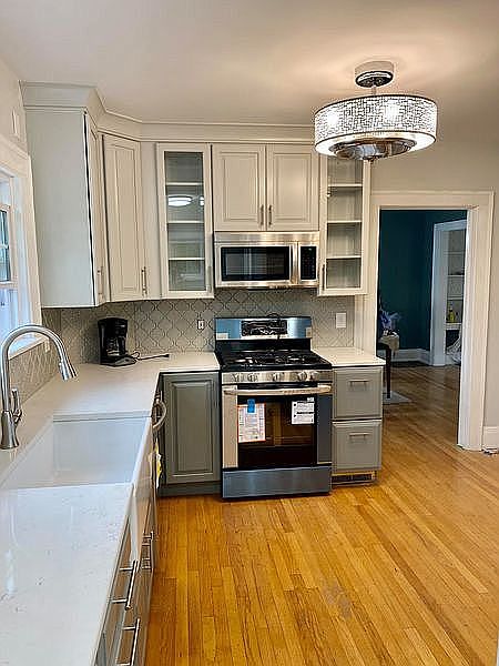 New Kitchen and Appliances