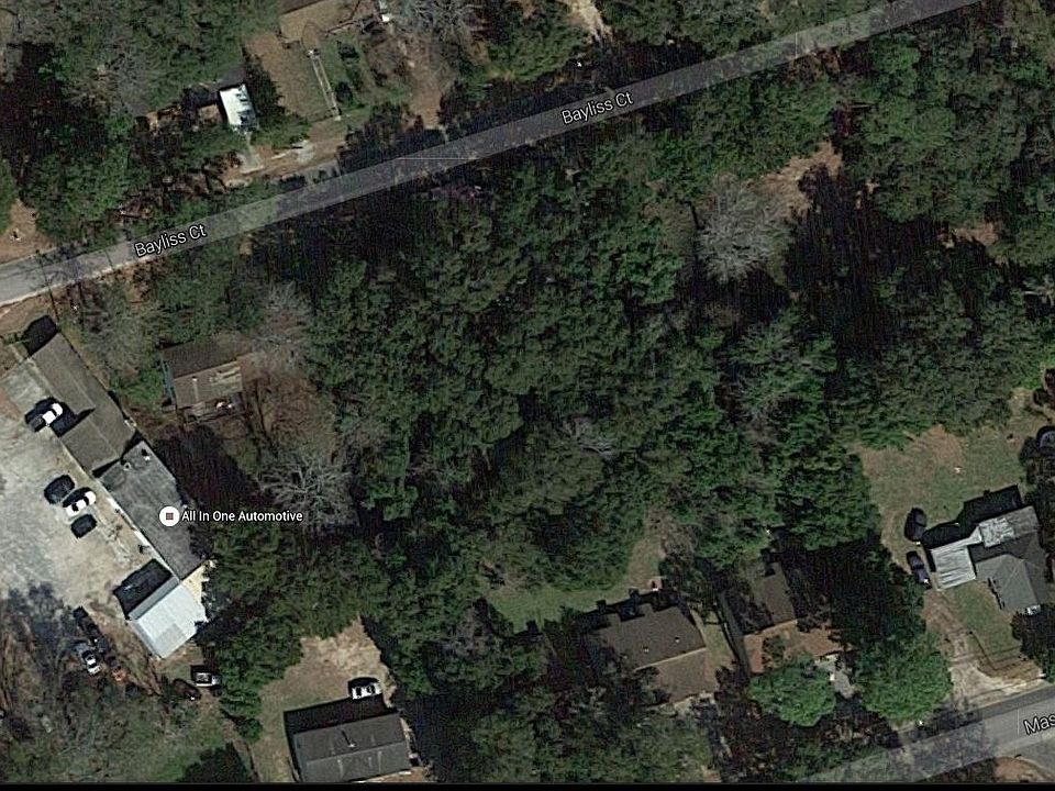 2nd image of 409 Bayliss Ct