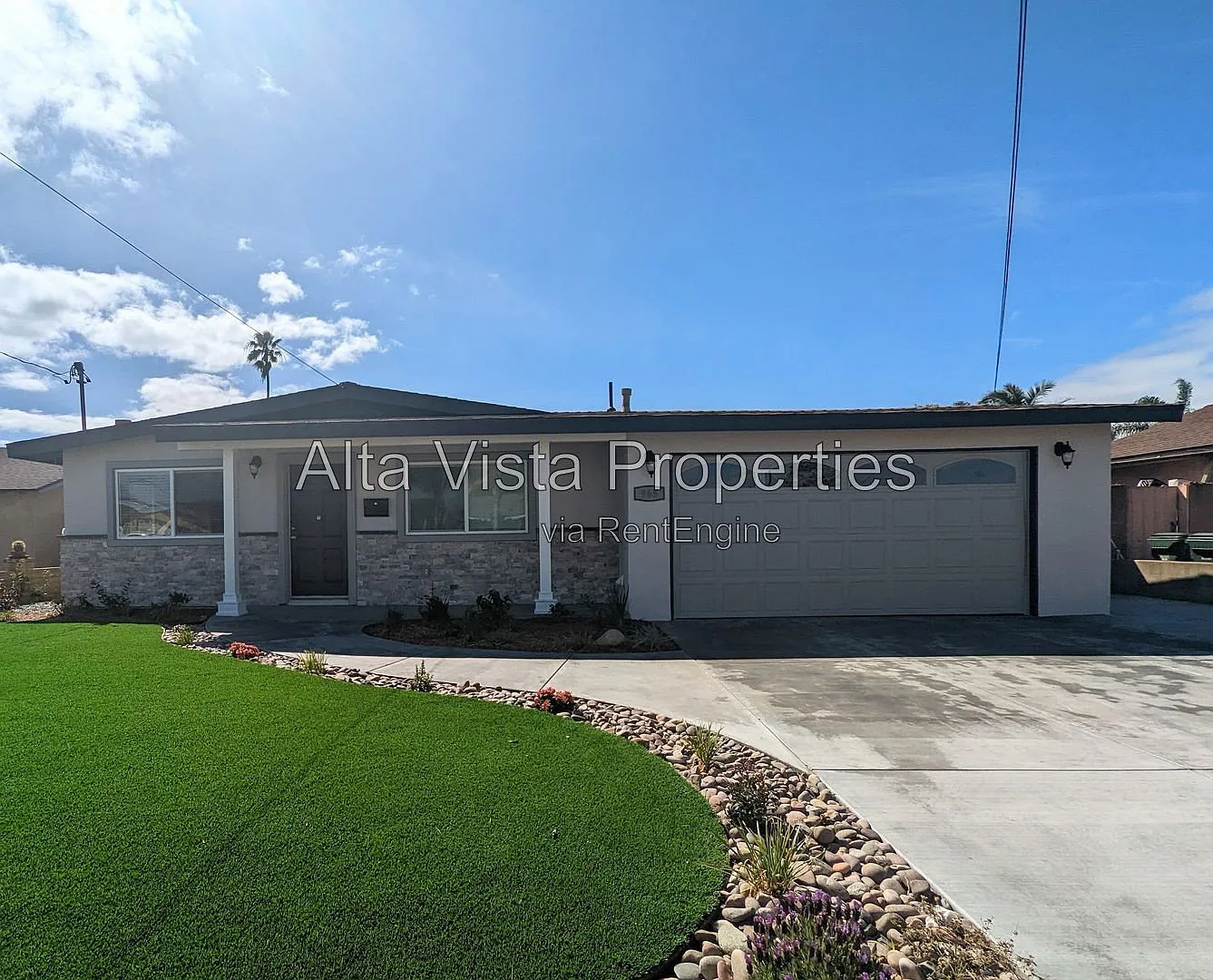 3 bed, 2.0 bath, 1232 sqft, $3,995 — Photo 1