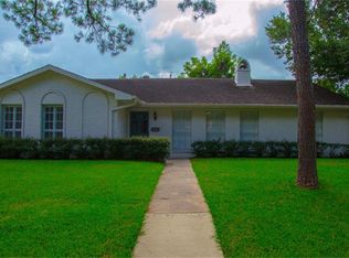 12719 Kingsride Ln, Houston, TX 77024