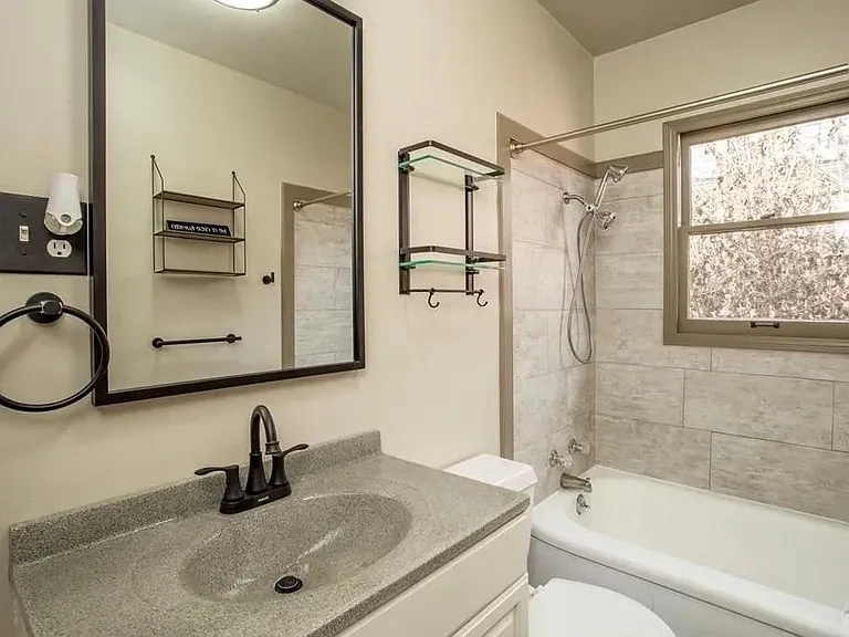 1238 Bohmen Ave — Photo 10