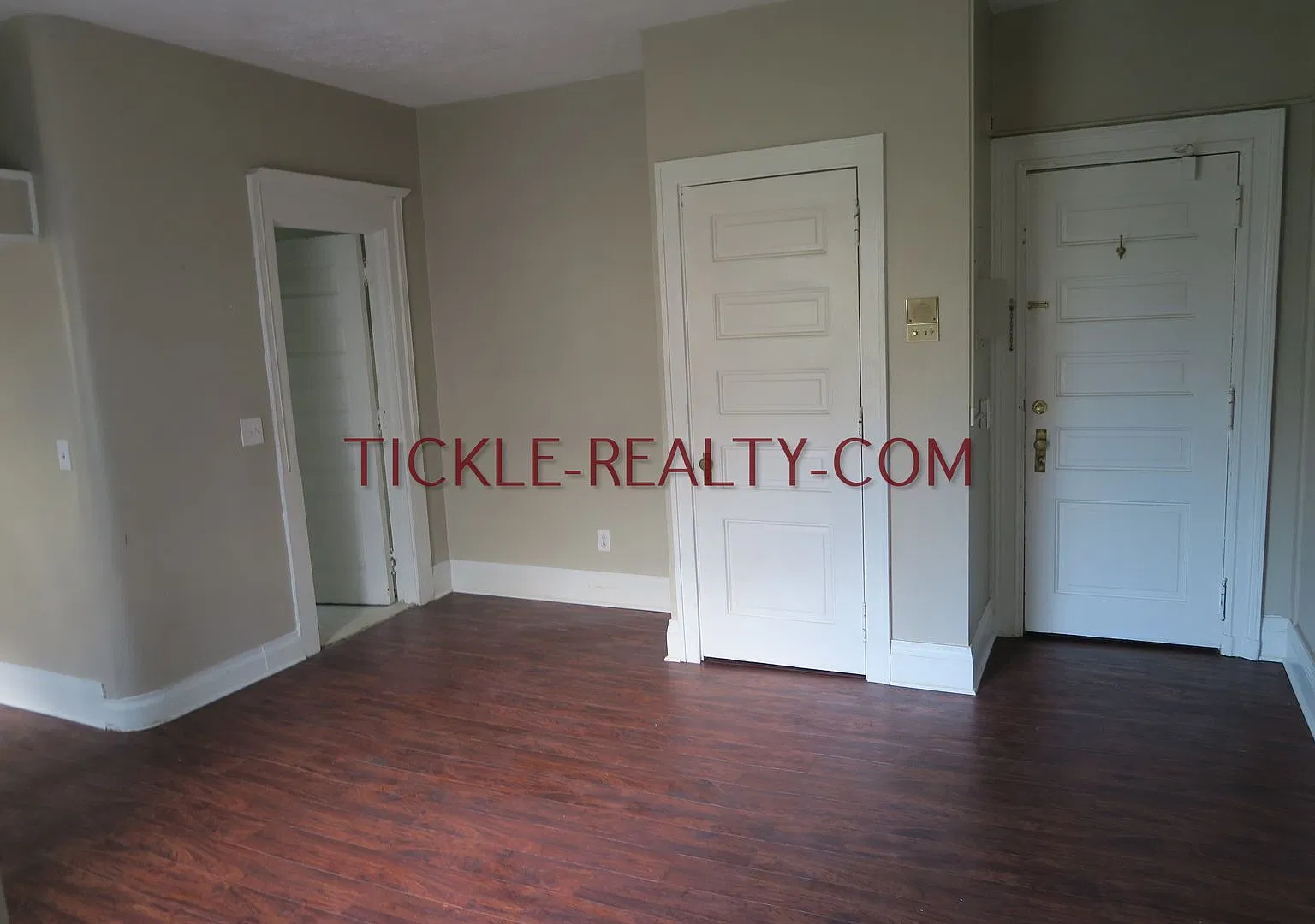 380 Oxford Street — Photo 4