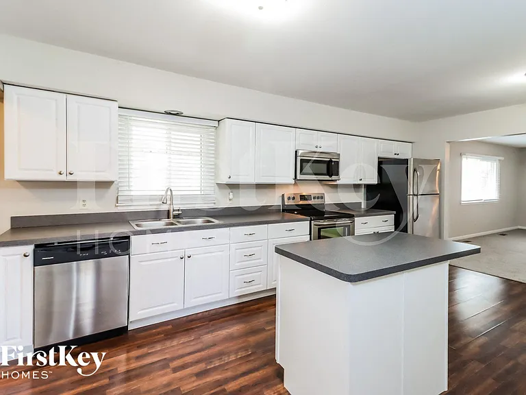 515 Brelsford Ave — Photo 5