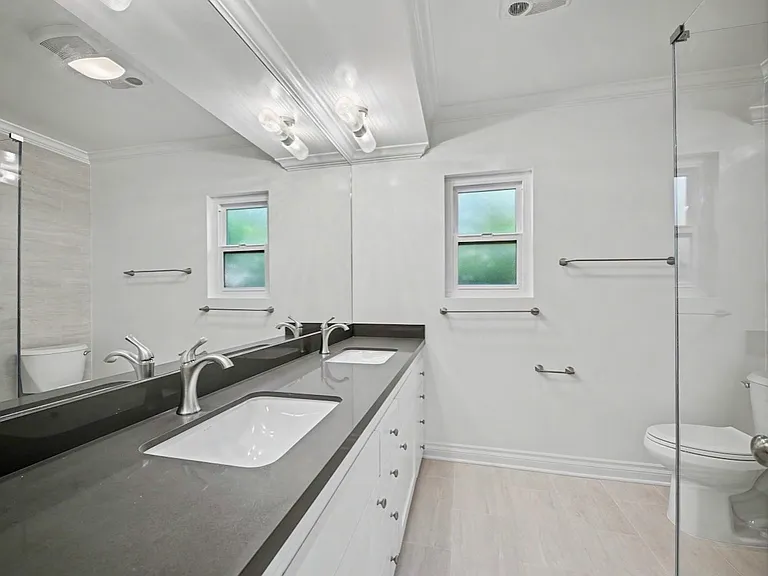 22525 Flamingo St — Photo 12